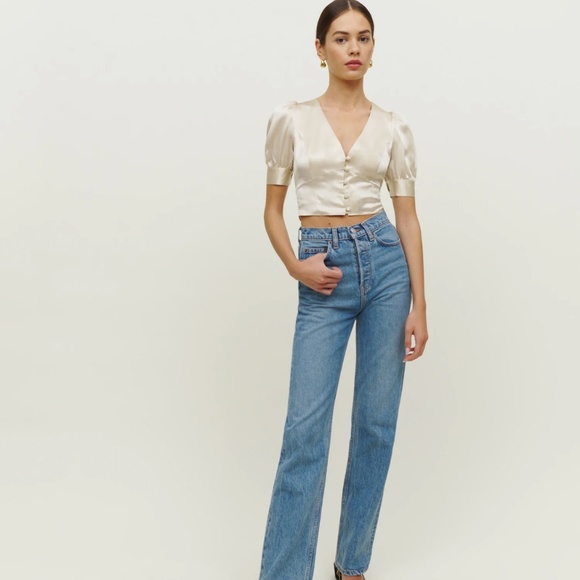 Reformation Mendez Silk Top - Picture 2 of 4